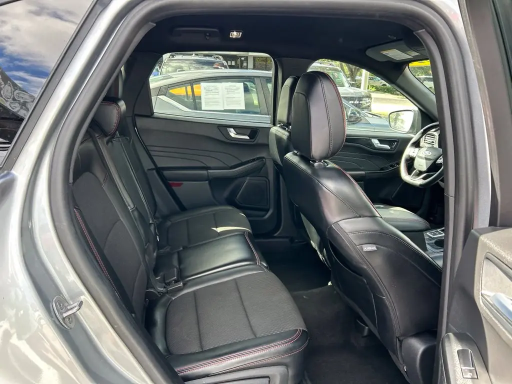 2024 Ford Escape - $16,449