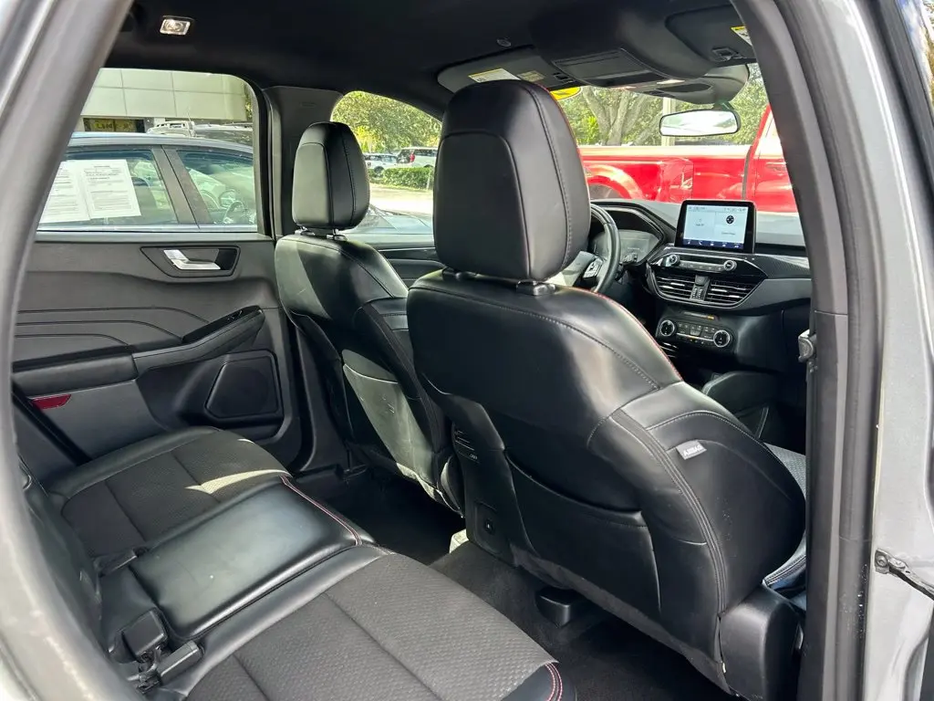 2024 Ford Escape - $16,449