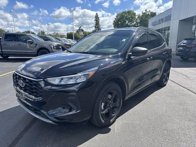 2024 Ford Escape - $24,524