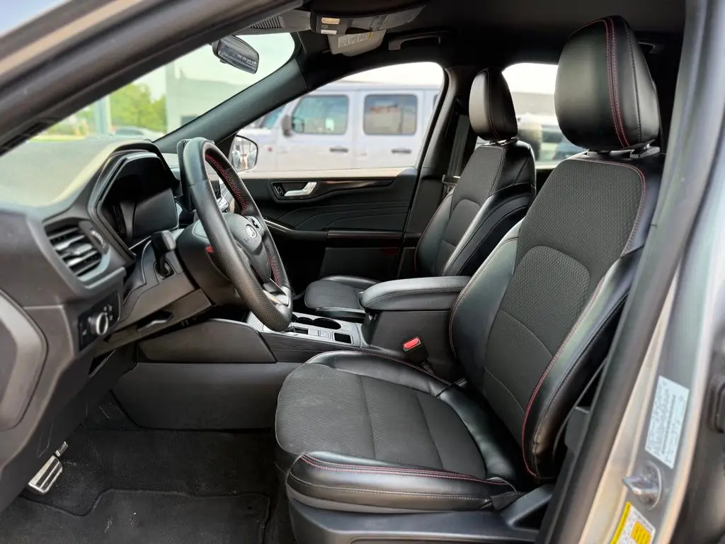 2024 Ford Escape - $21,186