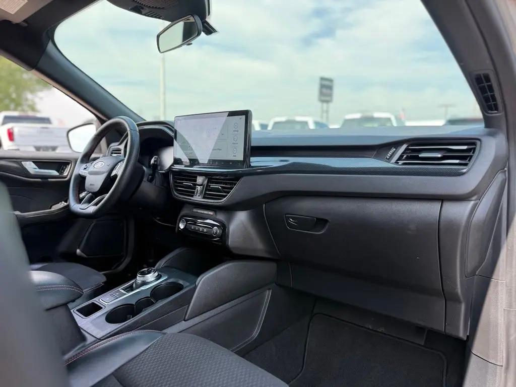 2024 Ford Escape - $21,186
