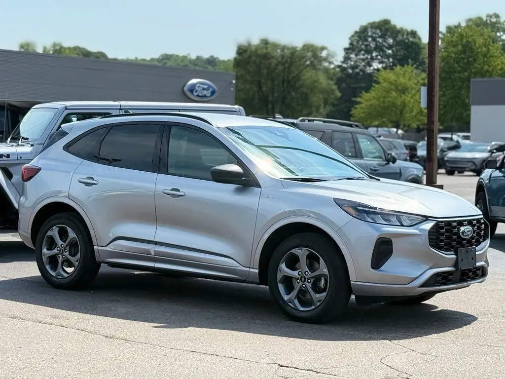 2024 Ford Escape - $21,186