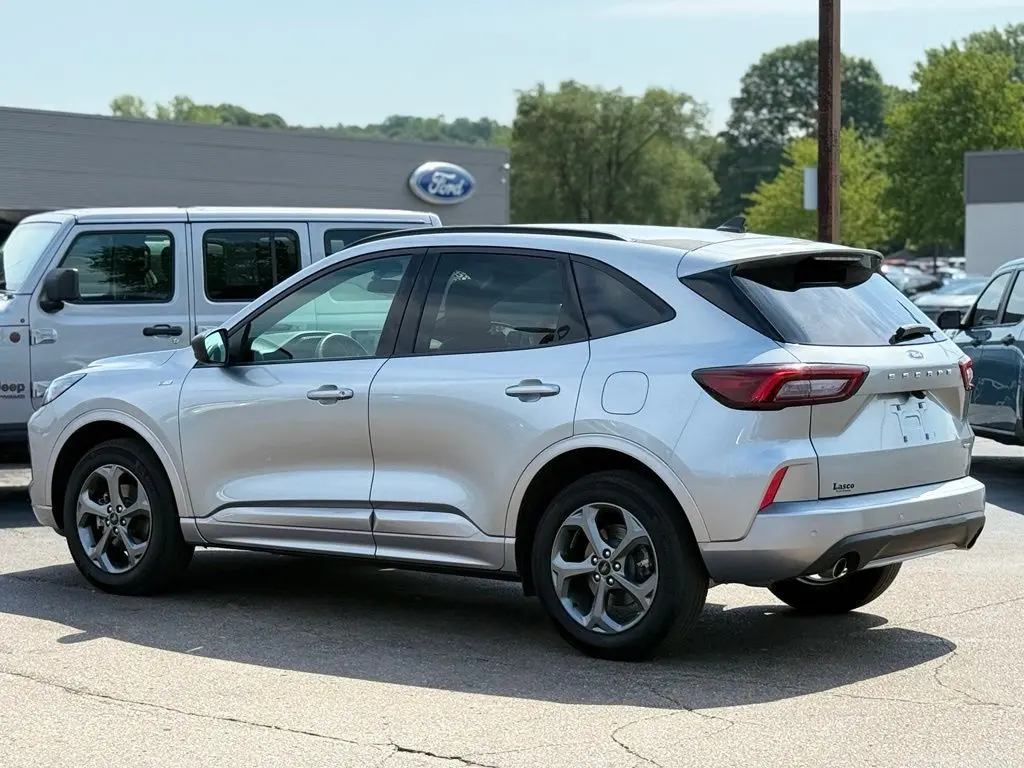 2024 Ford Escape - $21,186