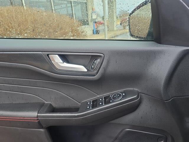 2024 Ford Escape - $27,090