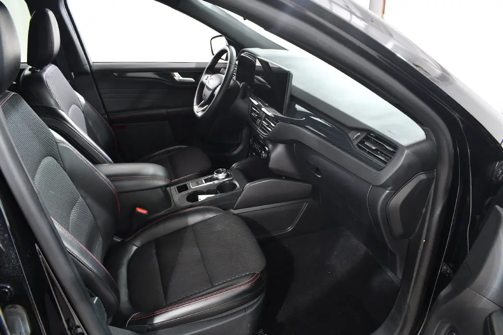 2024 Ford Escape - $19,655