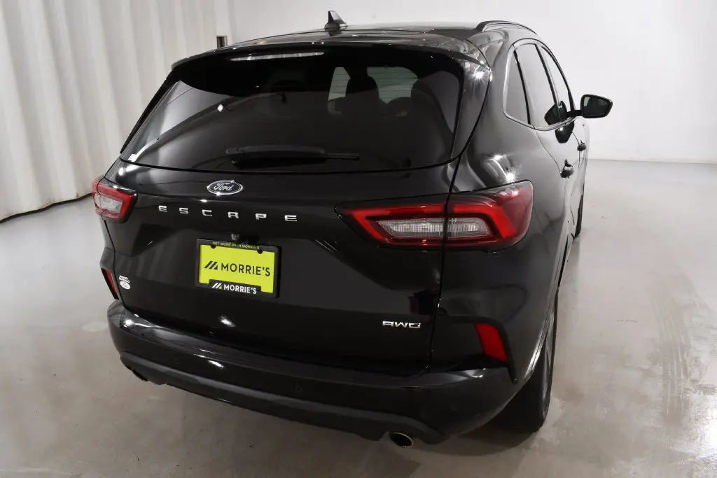 2024 Ford Escape - $19,655