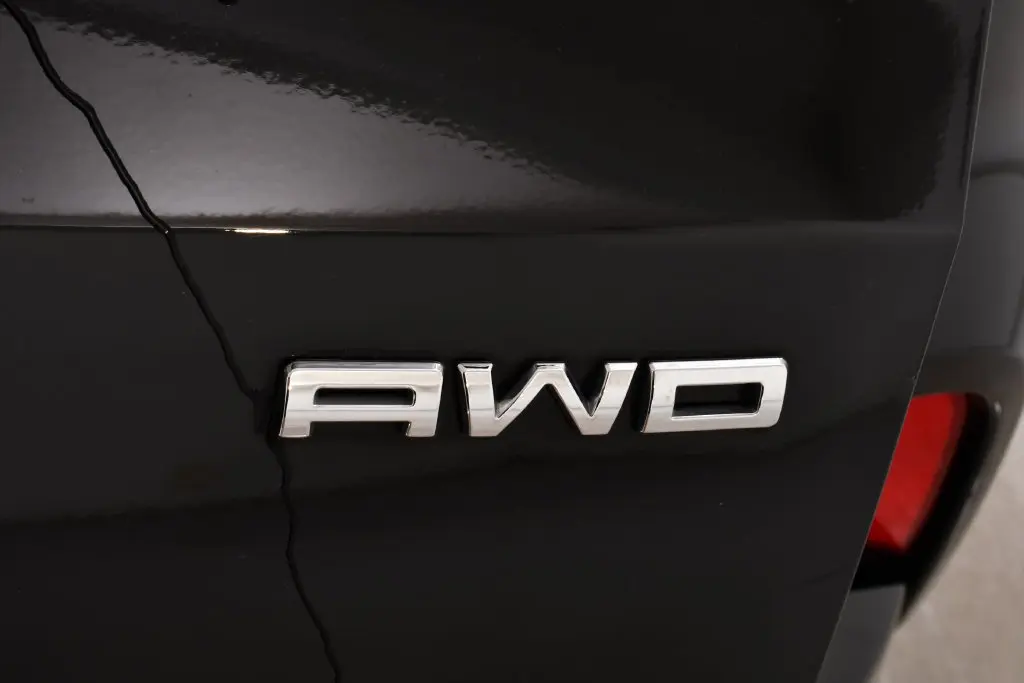 2024 Ford Escape - $19,655