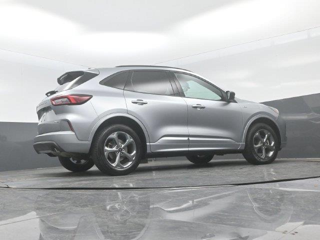 2024 Ford Escape - $20,000