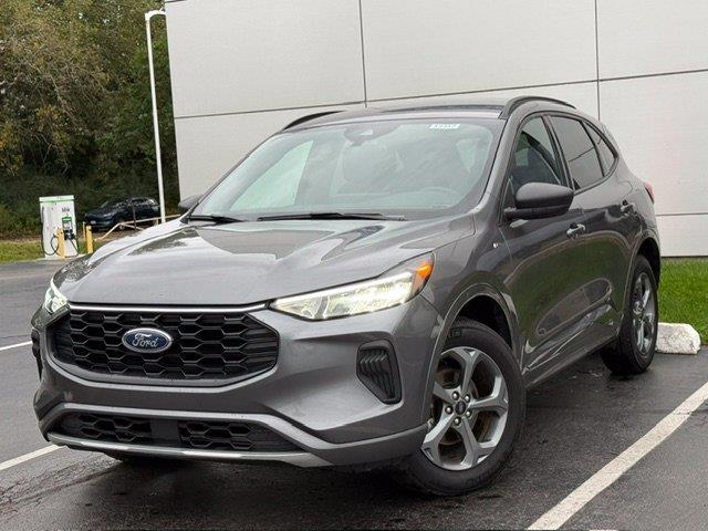 2024 Ford Escape - $24,990