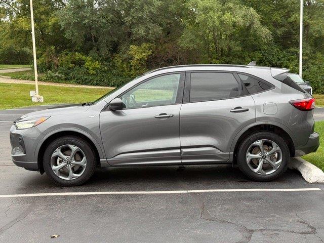 2024 Ford Escape - $24,990