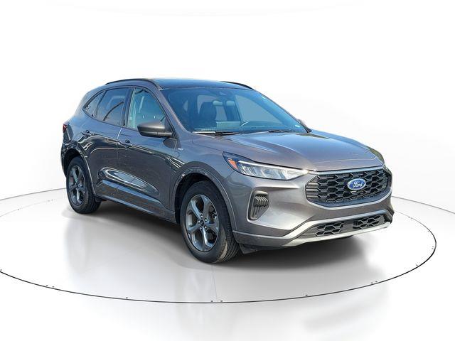 2024 Ford Escape ST-Line — photo 1 of 24