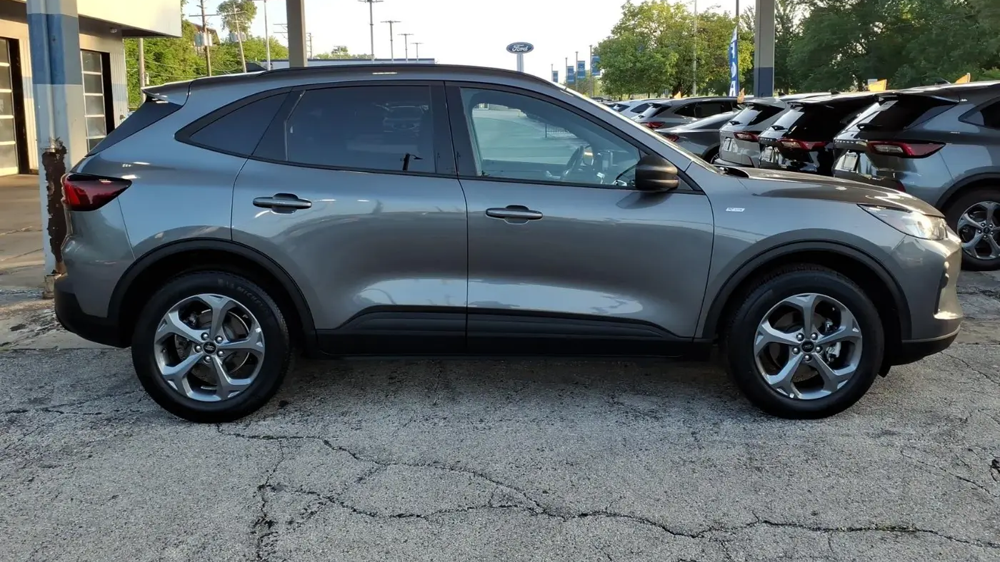 2025 Ford Escape ST-Line
