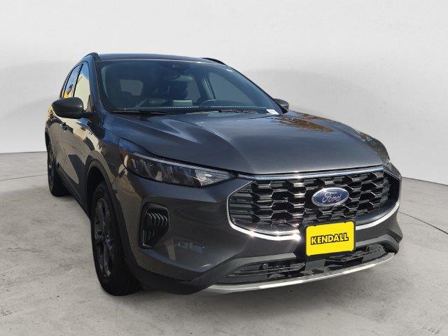 2025 Ford Escape - $24,937