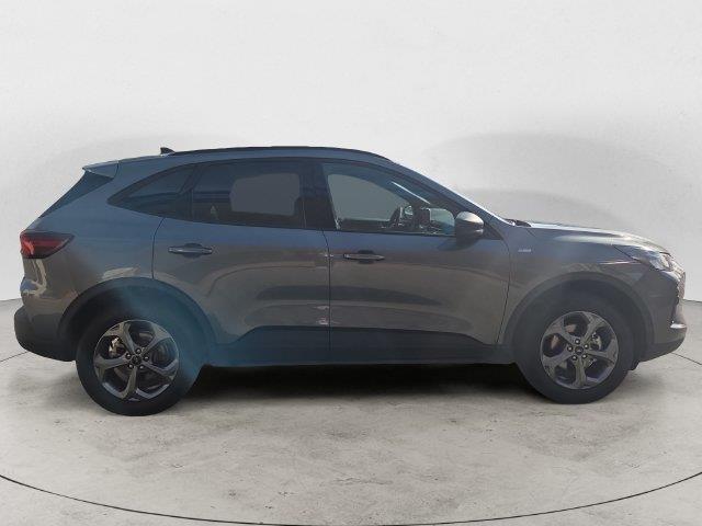 2025 Ford Escape - $24,937