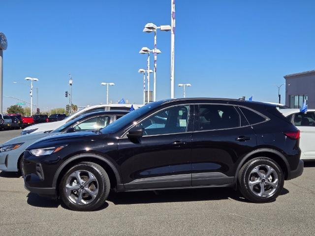 2025 Ford Escape - $23,672