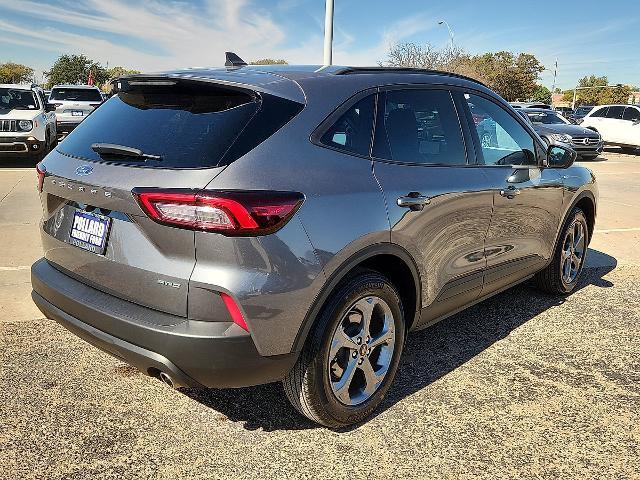 2025 Ford Escape - $26,990