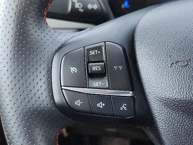 2025 Ford Escape - $26,990