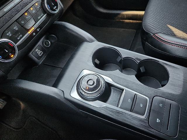 2025 Ford Escape - $26,990
