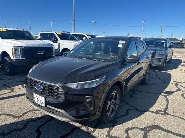 2025 Ford Escape - $22,402