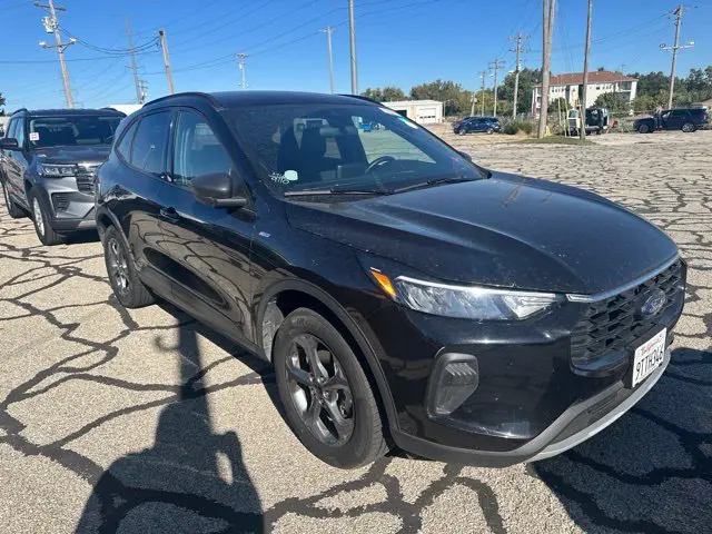 2025 Ford Escape - $22,402