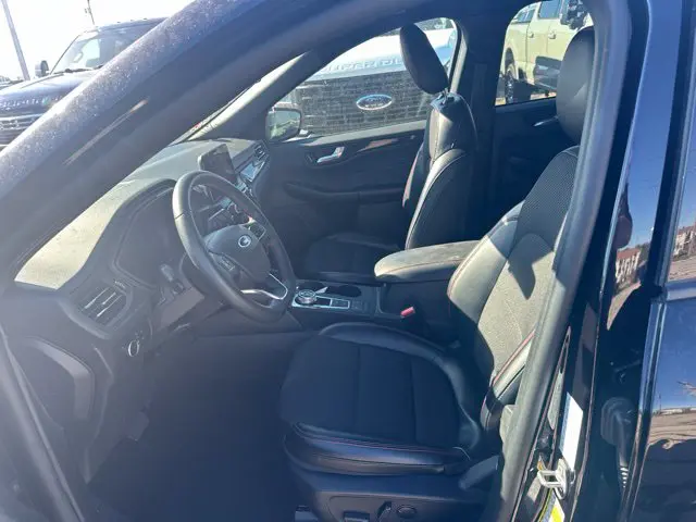 2025 Ford Escape - $22,402