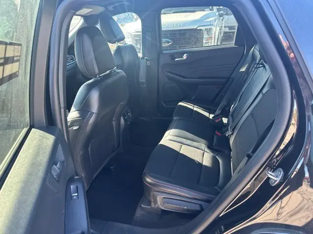 2025 Ford Escape - $22,402