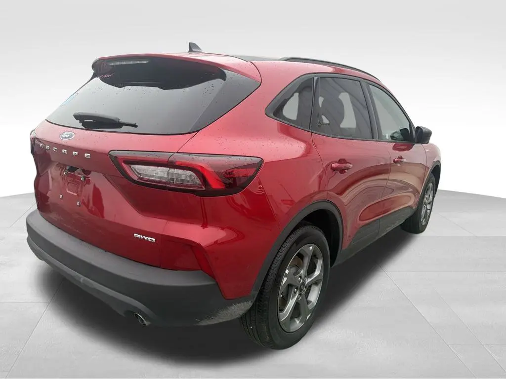 2026 Ford Escape - $27,360