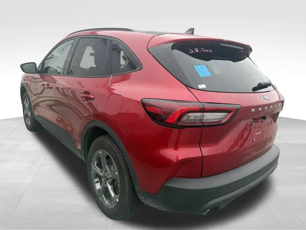 2026 Ford Escape - $27,360