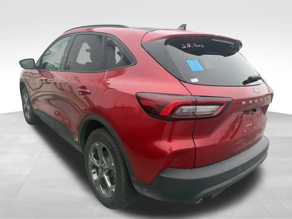 2026 Ford Escape - $27,360