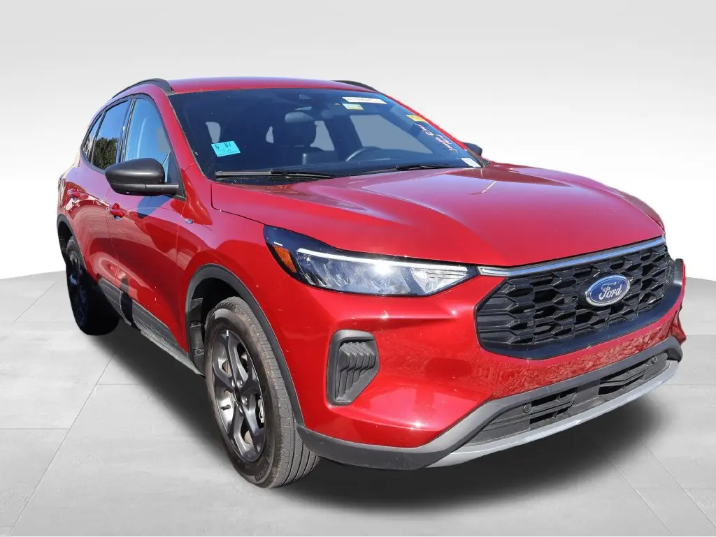 2026 Ford Escape - $27,360