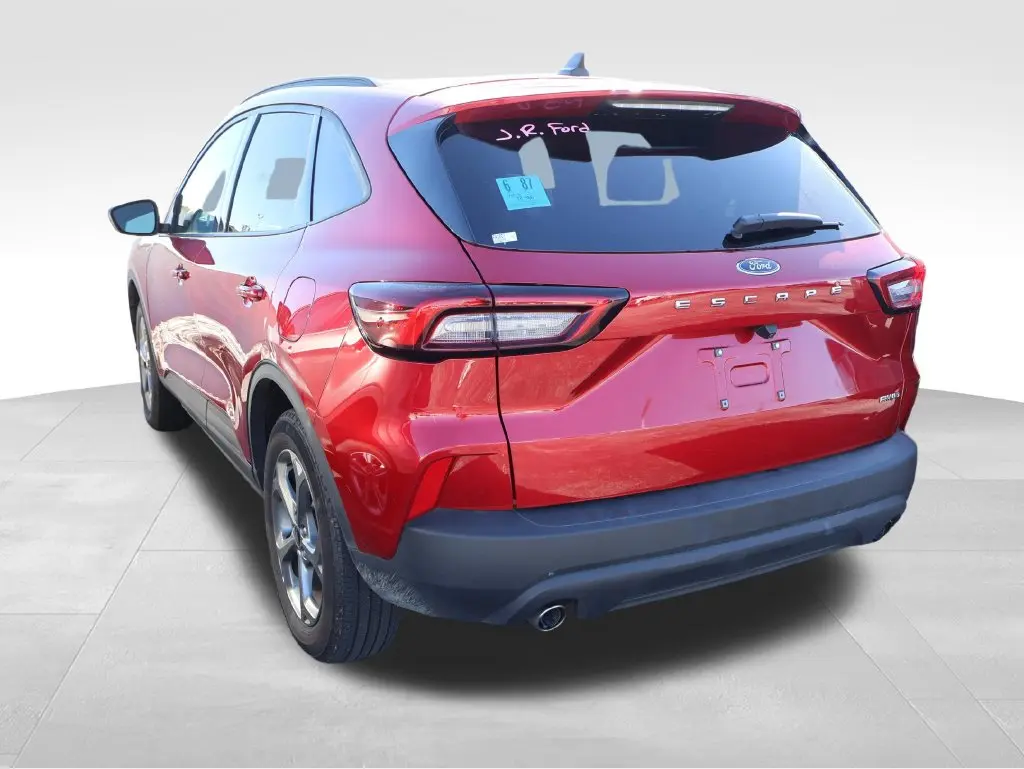 2026 Ford Escape - $27,360