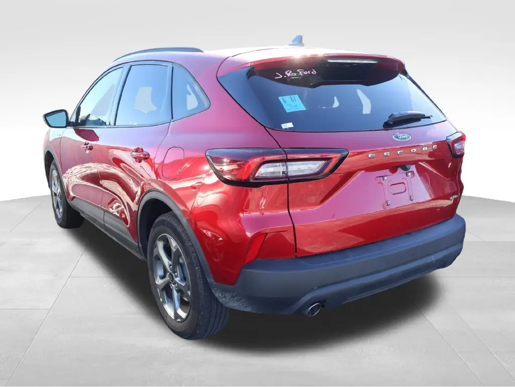 2026 Ford Escape - $27,360