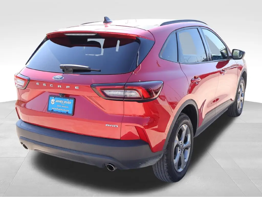 2026 Ford Escape - $27,360
