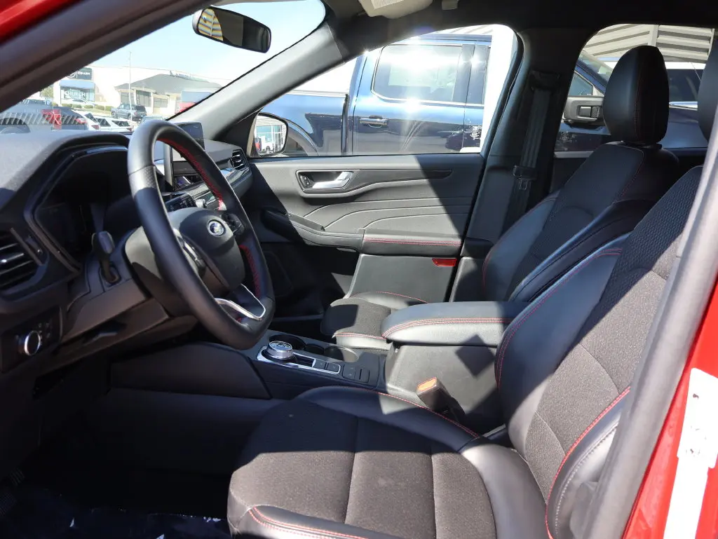 2026 Ford Escape - $26,478
