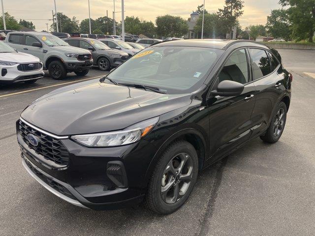 2023 Ford Escape - $20,800