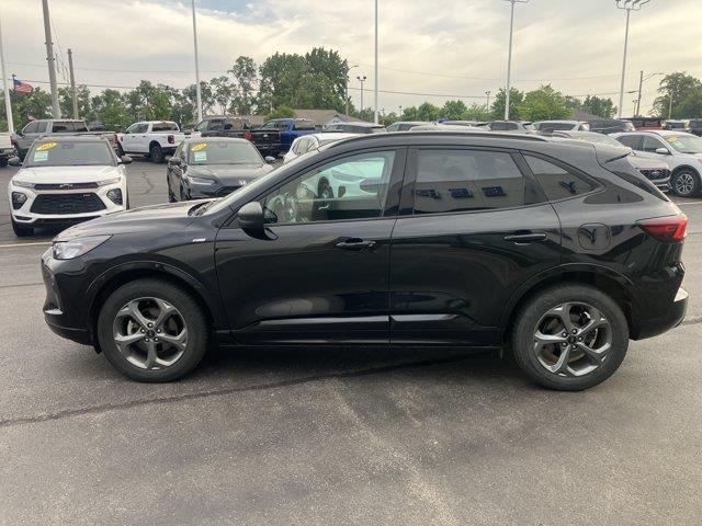 2023 Ford Escape - $20,800