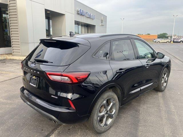 2023 Ford Escape - $20,800