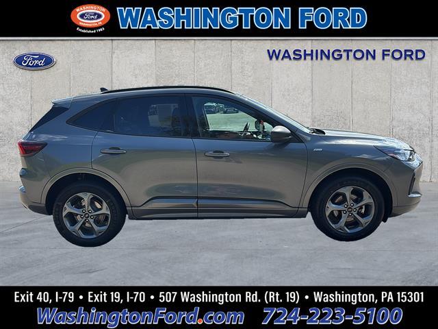 2023 Ford Escape - $25,000