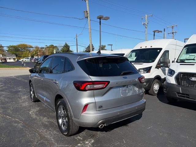 2023 Ford Escape - $23,495