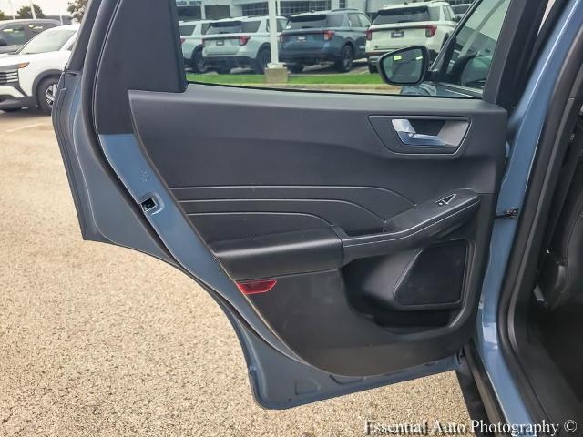 2023 Ford Escape - $18,088