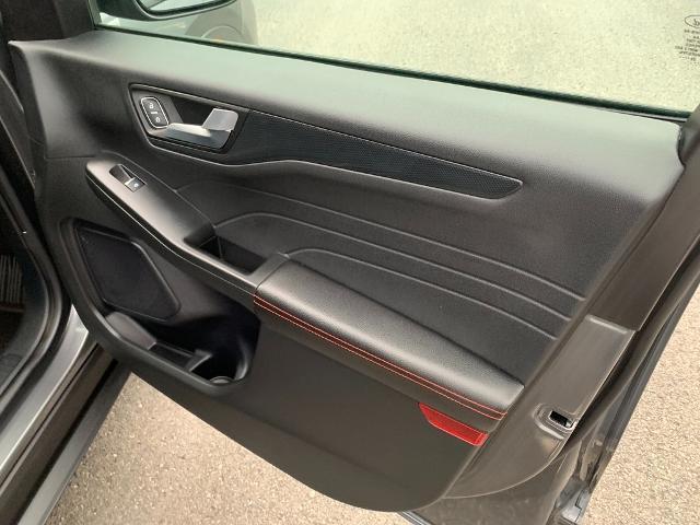 2023 Ford Escape - $21,898