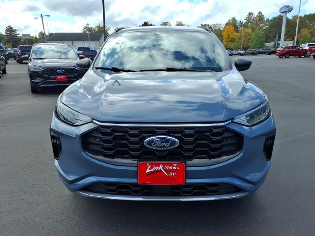 2024 Ford Escape - $28,859