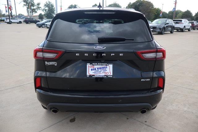 2024 Ford Escape - $26,990