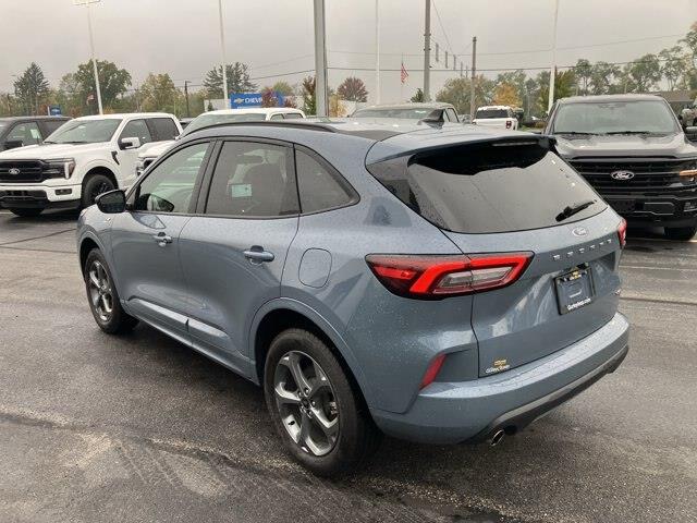 2024 Ford Escape - $21,157