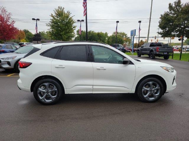 2024 Ford Escape - $26,950