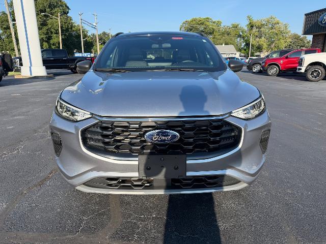2024 Ford Escape ST-Line — photo 1 of 12