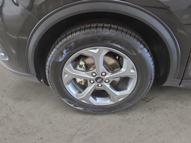 2025 Ford Escape - $24,942