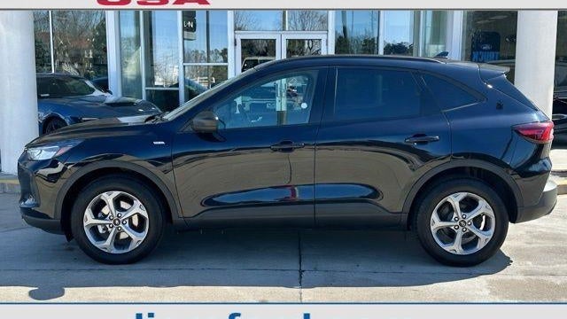 Preowned 2025 Ford Escape ST-Line for Sale