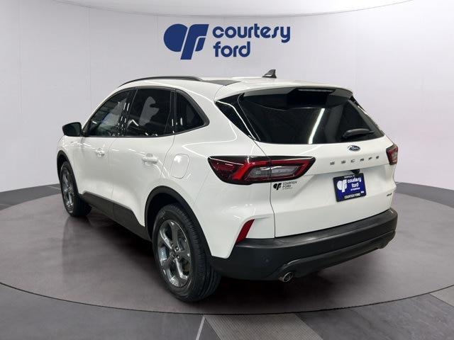 2025 Ford Escape - $27,990