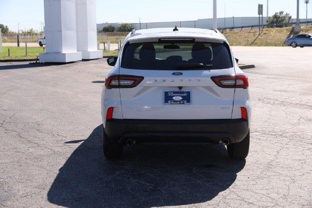 2025 Ford Escape - $23,990
